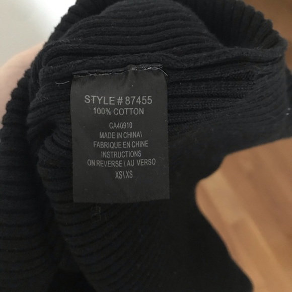 Black and Purple Form Fitting Argyle Sweater Dress - Picture 5 of 5